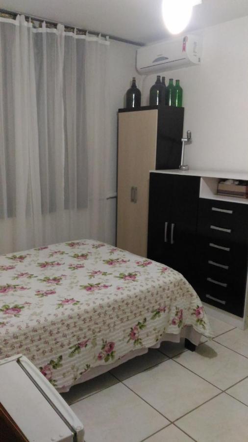 Hospedagem Da Grega Balneario Camboriu Bilik gambar