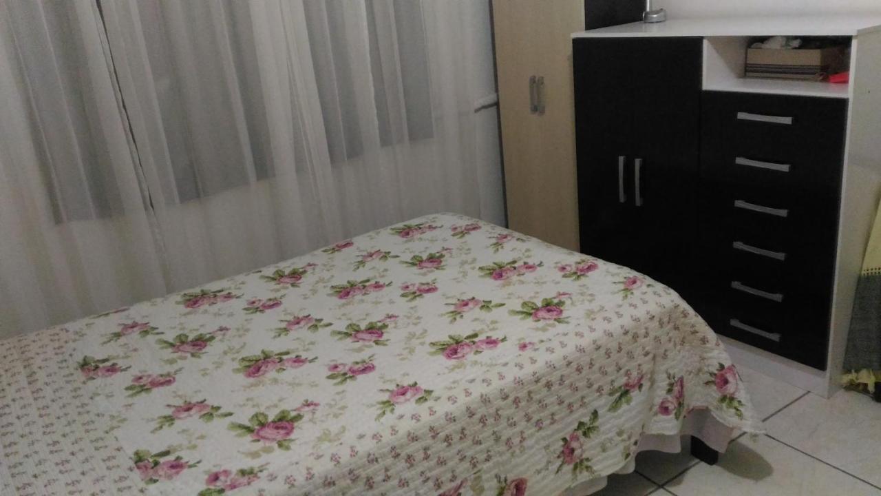 Hospedagem Da Grega Balneario Camboriu Bilik gambar